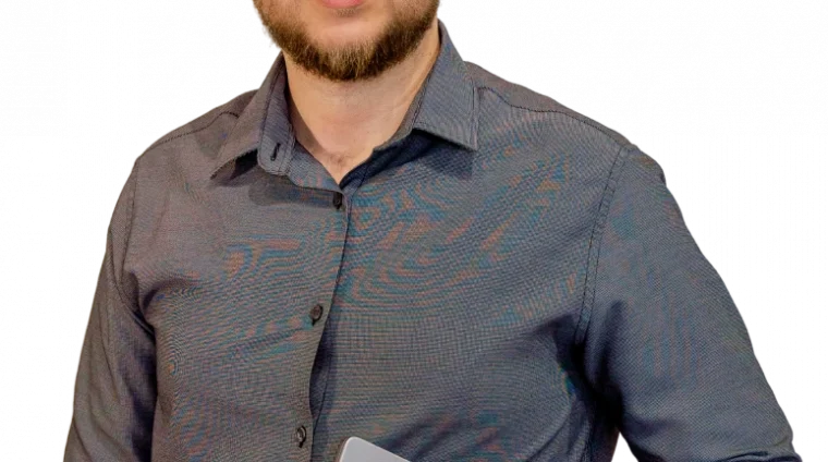 stryukov_shapka_kursa1